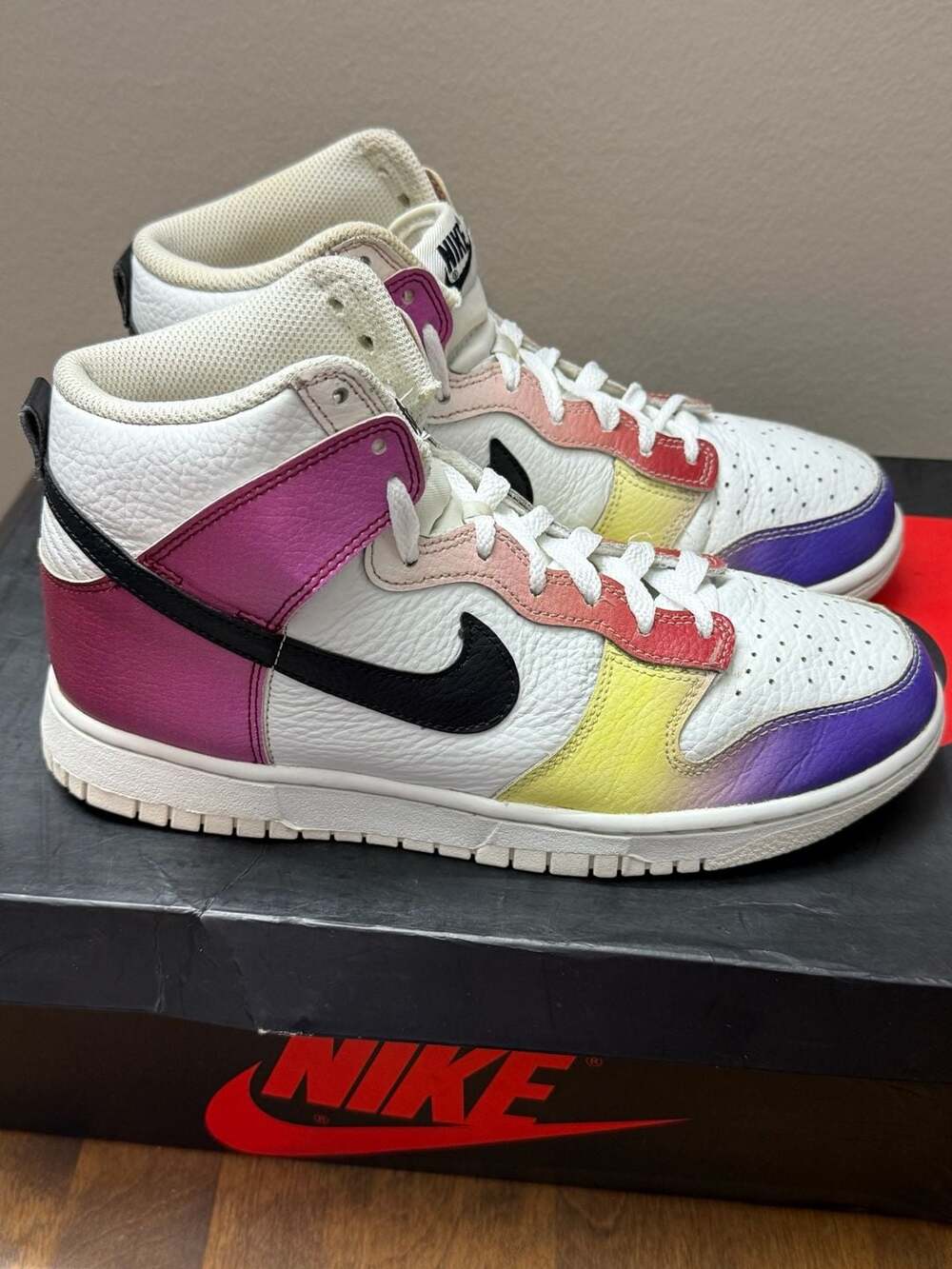 Nike Dunk High Multi-Color Gradient - Picture 3 of 6